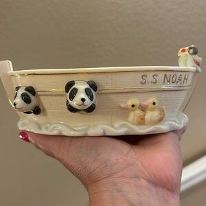 Lenox SS Noah dish